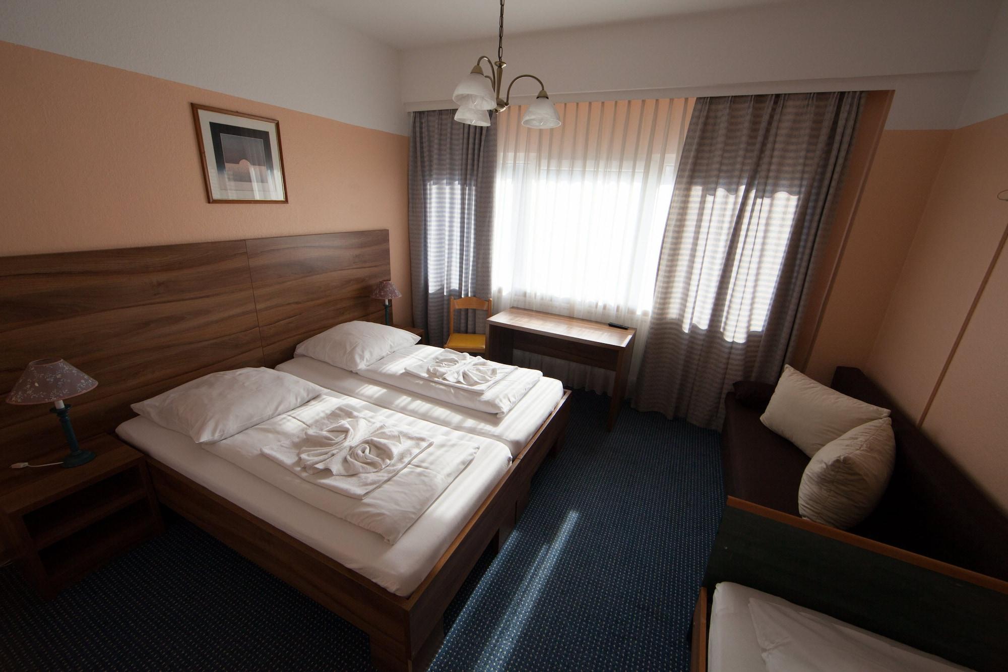 Alper Hotel am Potsdamer Platz Berlin Exterior foto