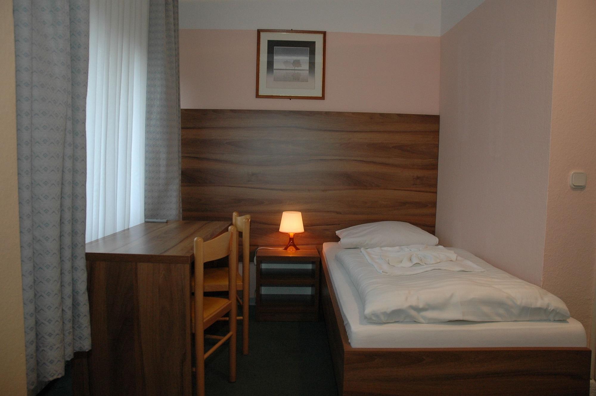 Alper Hotel am Potsdamer Platz Berlin Exterior foto