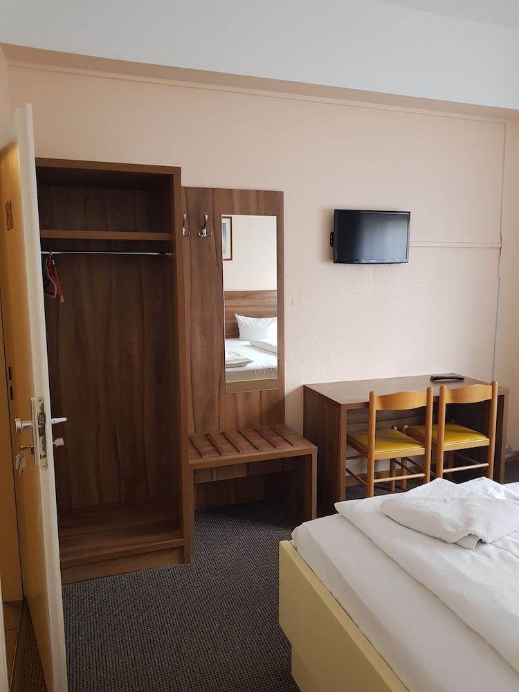 Alper Hotel am Potsdamer Platz Berlin Exterior foto